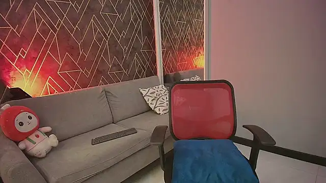 Tahara Romanov online show from March 22, 11:53 am