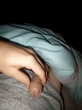 Snapshot of Cazzettostorto99 chatting on November 19, 11:16 pm Cazzettostorto99 online show from November 19, 11:16 pm