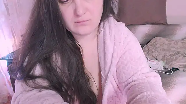 SoftLia online show from December 13, 2:21 am