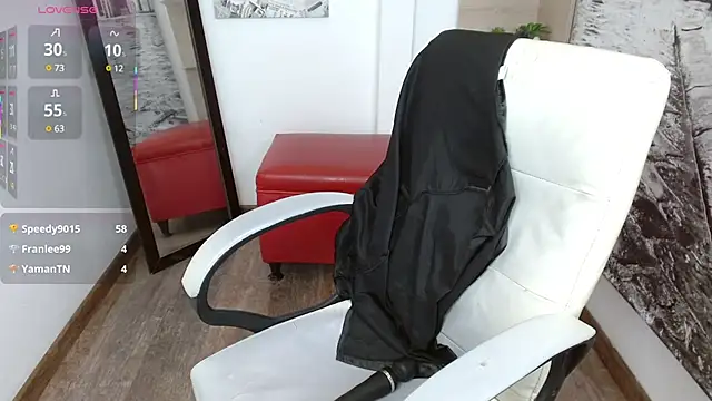 Snapshot of issa__nassar chatting on March 3, 6:33 pm issa nassar online show from March 3, 6:33 pm