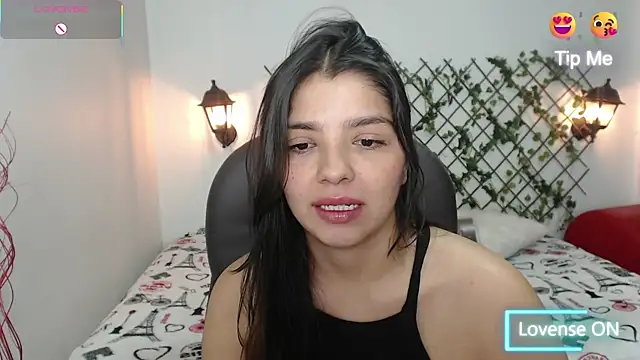 Snapshot of issa__nassar chatting on September 13, 1:33 pm issa nassar online show from September 13, 1:33 pm