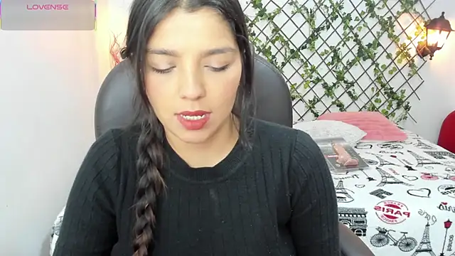 Snapshot of issa__nassar chatting on October 15, 1:44 pm issa nassar online show from October 15, 1:44 pm