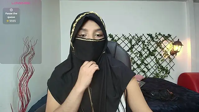 Snapshot of issa__nassar chatting on November 22, 2:16 pm issa nassar online show from November 22, 2:16 pm