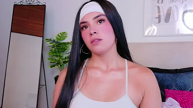 SaritaBratz online show from October 3, 8:39 pm