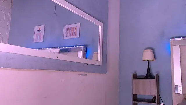 Emily Castillo 1 online show from October 4, 3:48 am