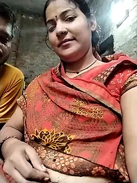 Snapshot of Maidangirl chatting on September 9, 2:44 am Maidangirl online show from September 9, 2:44 am