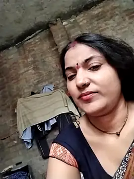 Snapshot of Maidangirl chatting on October 1, 5:57 am Maidangirl online show from October 1, 5:57 am