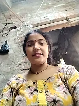 Snapshot of Maidangirl chatting on October 5, 5:50 am Maidangirl online show from October 5, 5:50 am