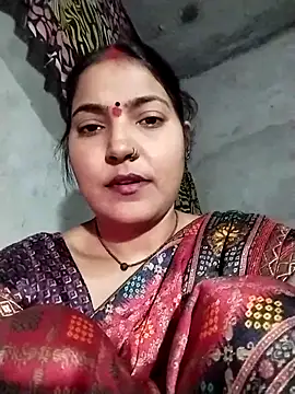 Snapshot of Maidangirl chatting on November 23, 5:07 am Maidangirl online show from November 23, 5:07 am