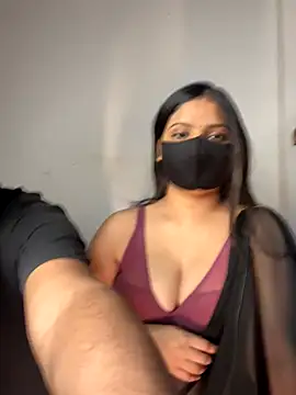 Snapshot of etihotyy chatting on November 9, 7:39 am etihotyy online show from November 9, 7:39 am