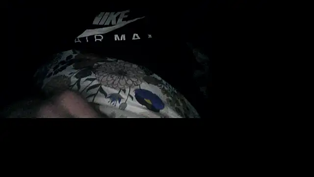 Snapshot of dxmiian chatting on March 16, 10:53 pm dxmiian online show from March 16, 10:53 pm