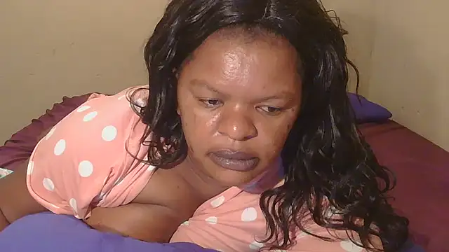 Snapshot of ebony_rose11 chatting on February 9, 8:34 pm ebony rose11 online show from February 9, 8:34 pm