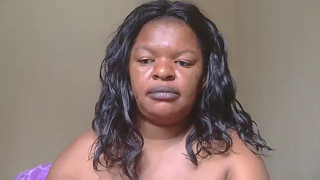 Snapshot of ebony_rose11 chatting on February 16, 9:59 am ebony rose11 online show from February 16, 9:59 am