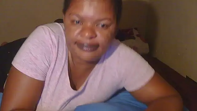 Snapshot of ebony_rose11 chatting on February 26, 8:33 pm ebony rose11 online show from February 26, 8:33 pm