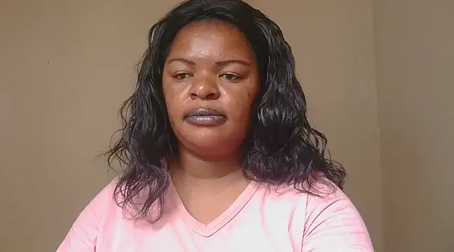 Snapshot of ebony_rose11 chatting on March 4, 8:02 am ebony rose11 online show from March 4, 8:02 am