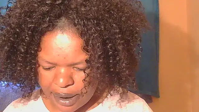 Snapshot of ebony_rose11 chatting on September 14, 8:35 am ebony rose11 online show from September 14, 8:35 am