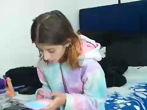 KratosAfroditacs online show from November 20, 5:18 am