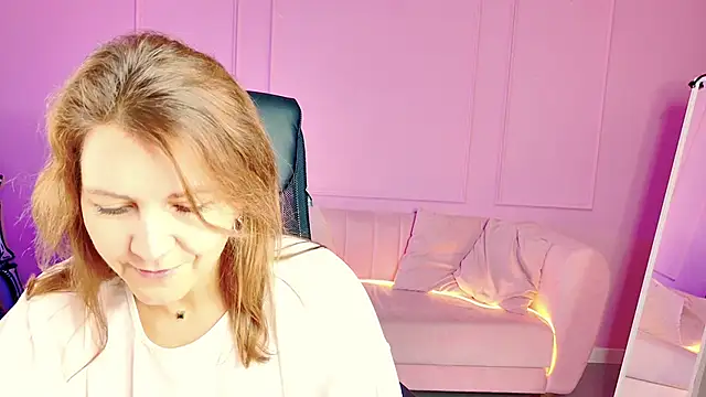 NicoleHitman online show from November 1, 9:22 am