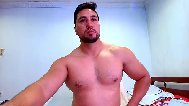 Snapshot of Kal_El_8 chatting on September 8, 10:20 pm Kal El 8 online show from September 8, 10:20 pm