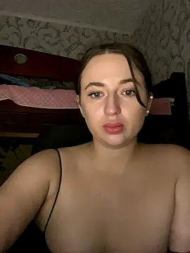 Snapshot of AlisaQSky chatting on October 17, 8:44 pm AlisaQSky online show from October 17, 8:44 pm