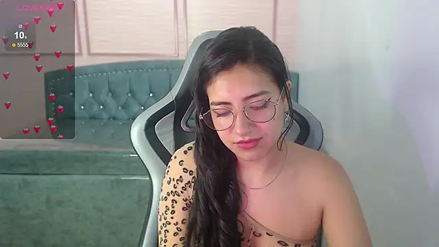 Snapshot of alexa_romero_t chatting on October 25, 12:13 pm alexa romero t online show from October 25, 12:13 pm