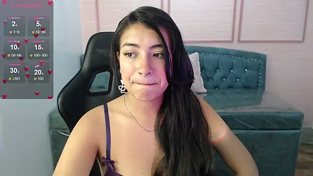 Snapshot of alexa_romero_t chatting on December 3, 1:20 pm alexa romero t online show from December 3, 1:20 pm
