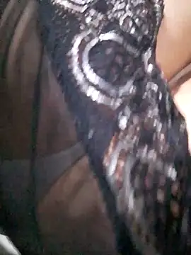 Snapshot of Sandra42 chatting on November 19, 9:53 am Sandra42 online show from November 19, 9:53 am