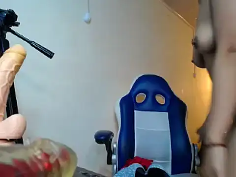 emma morgan 1 online show from March 12, 11:53 am