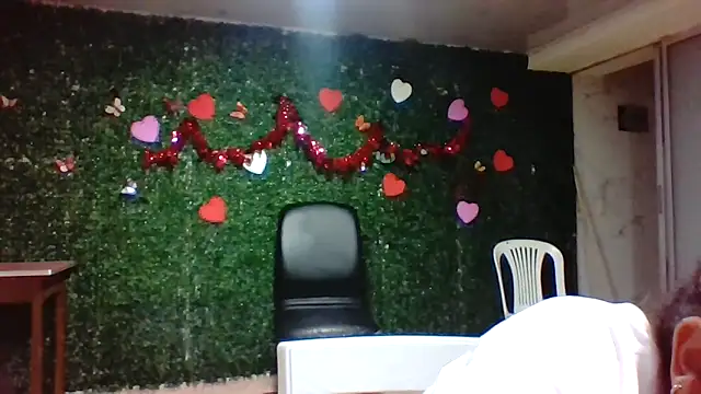 emma morgan 1 online show from October 2, 2:18 am