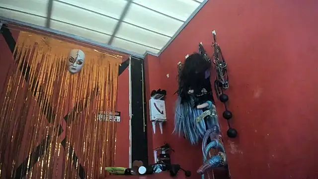 emma morgan 1 online show from November 6, 11:33 am