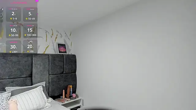 Cristal Velle online show from November 23, 12:27 pm