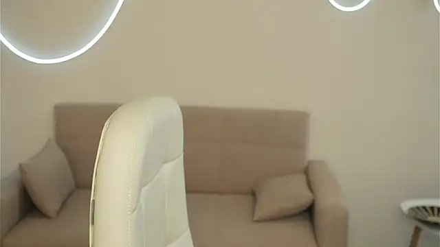 Snapshot of CathrynCovil chatting on March 23, 7:09 am CathrynCovil online show from March 23, 7:09 am