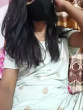 sexy-trisha1 online show from March 14, 5:13 pm