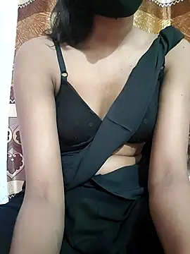 sexy-trisha1 online show from March 18, 7:31 pm