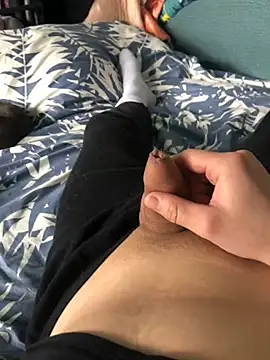 Snapshot of oneoay chatting on March 7, 5:51 am oneoay online show from March 7, 5:51 am