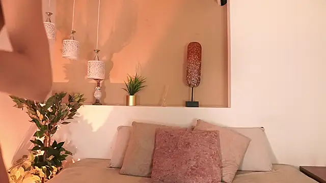 Snapshot of alison222_ chatting on September 29, 7:40 pm alison222 online show from September 29, 7:40 pm