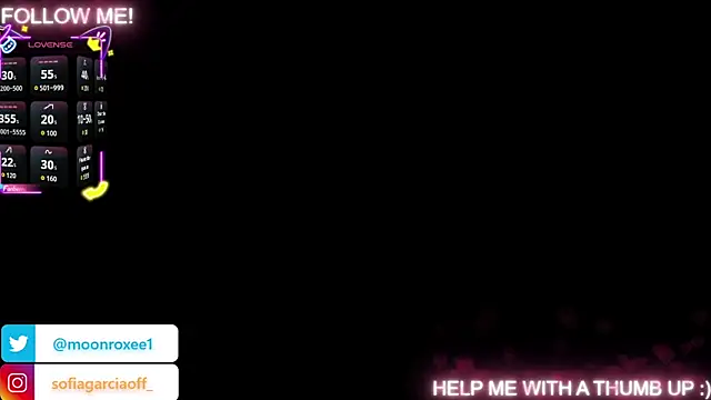 Snapshot of Moonroxe_ chatting on October 8, 2:25 pm Moonroxe online show from October 8, 2:25 pm