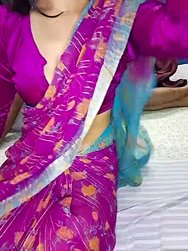 Snapshot of Cute-Zarina chatting on November 8, 4:40 pm Cute-Zarina online show from November 8, 4:40 pm