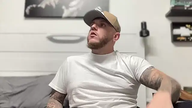 Snapshot of Thegreatwhitepipe chatting on November 15, 10:23 am Thegreatwhitepipe online show from November 15, 10:23 am