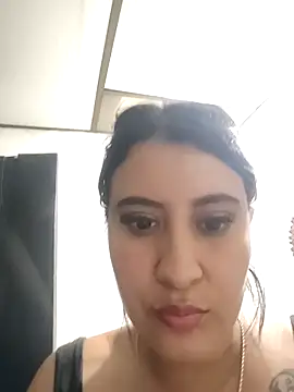 mialorents online show from September 22, 11:40 pm