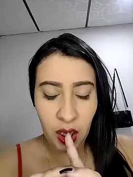 mialorents online show from October 16, 7:48 pm