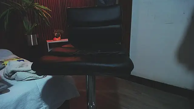  bunnyboy  online show from March 16, 9:05 pm