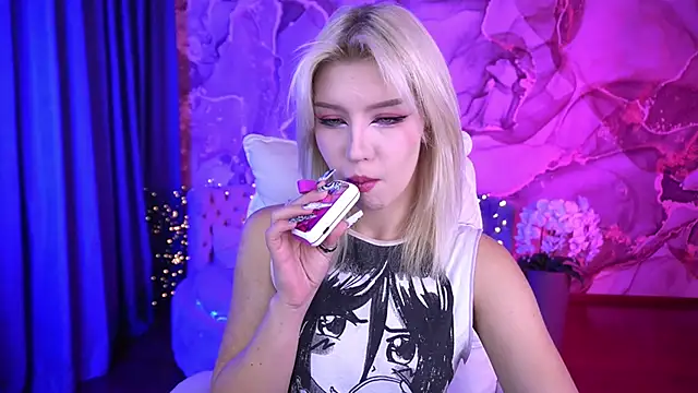 SelenaIris online show from October 8, 6:44 am