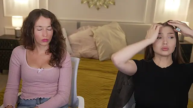 Snapshot of Billie054 chatting on September 20, 7:20 am Billie054 online show from September 20, 7:20 am