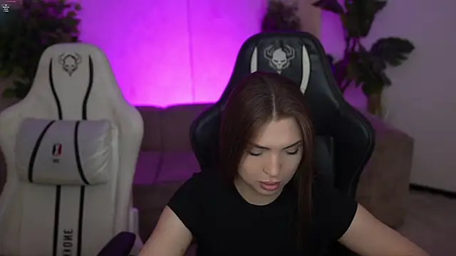 Snapshot of Billie054 chatting on September 23, 6:27 am Billie054 online show from September 23, 6:27 am