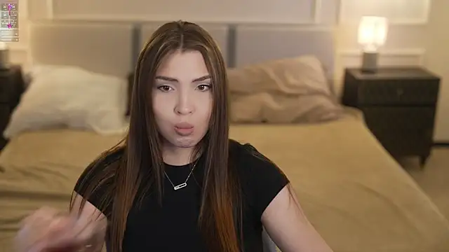 Snapshot of Billie054 chatting on November 12, 8:26 am Billie054 online show from November 12, 8:26 am