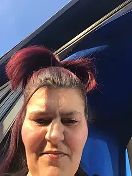 Snapshot of Curvy-Essex-Milf chatting on March 9, 4:22 pm Curvy-Essex-Milf online show from March 9, 4:22 pm