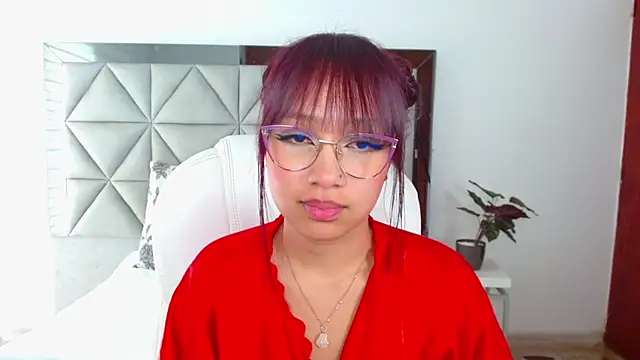 sharon rosse   online show from March 15, 3:37 pm