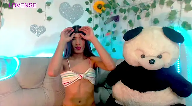 KimberlyXtreme online show from March 23, 3:21 am