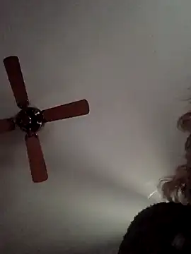 KITTYBOOBOOFUXX online show from October 12, 1:10 pm